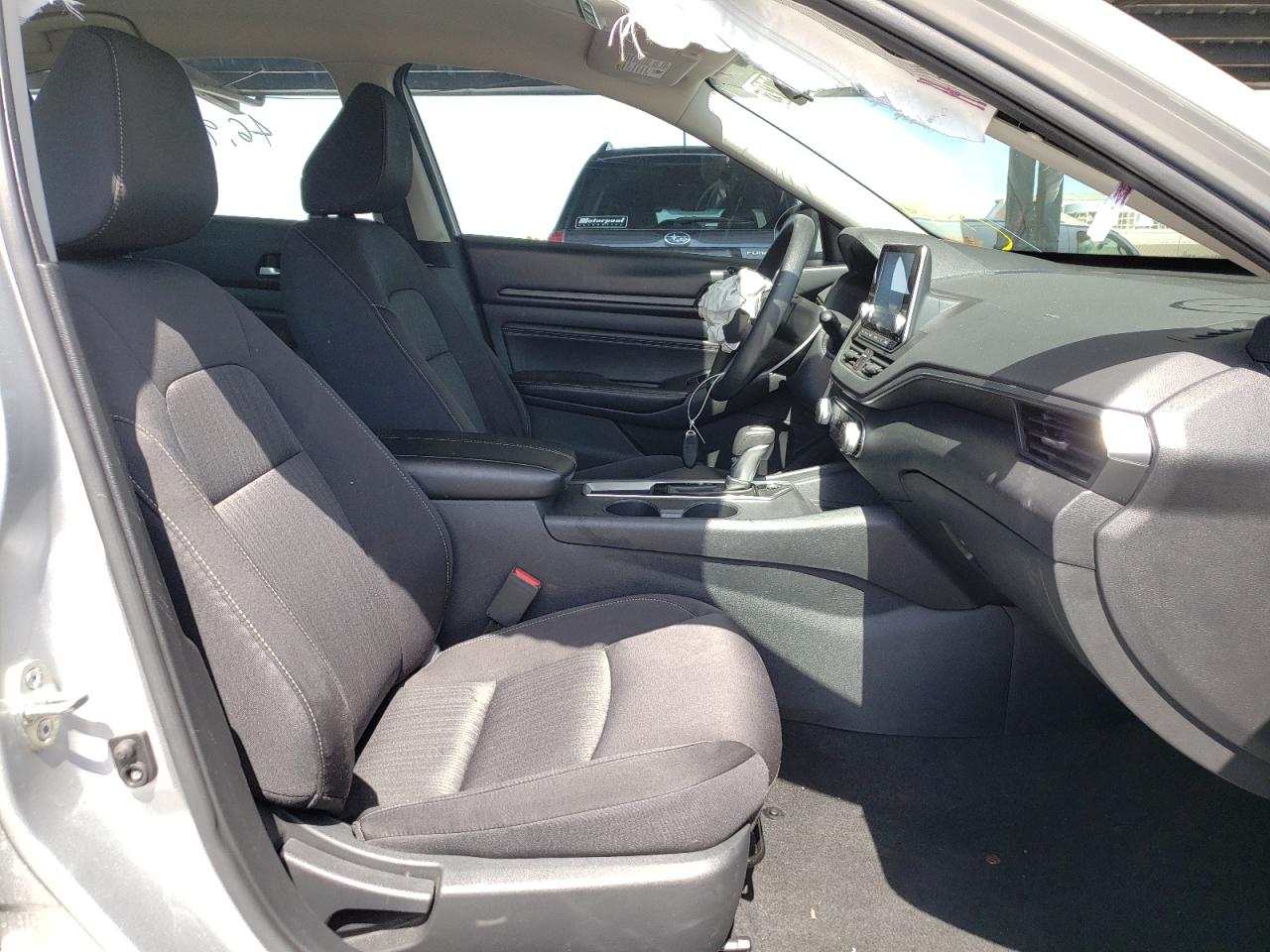Photo 5 from auction – 2020 NISSAN ALTIMA S with VIN 1N4BL4BV5LC213003