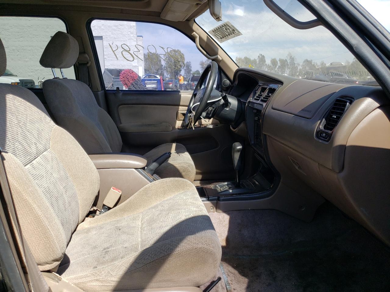 Photo 5 from auction – 1998 TOYOTA 4RUNNER SR with VIN JT3GN86R8W0079144