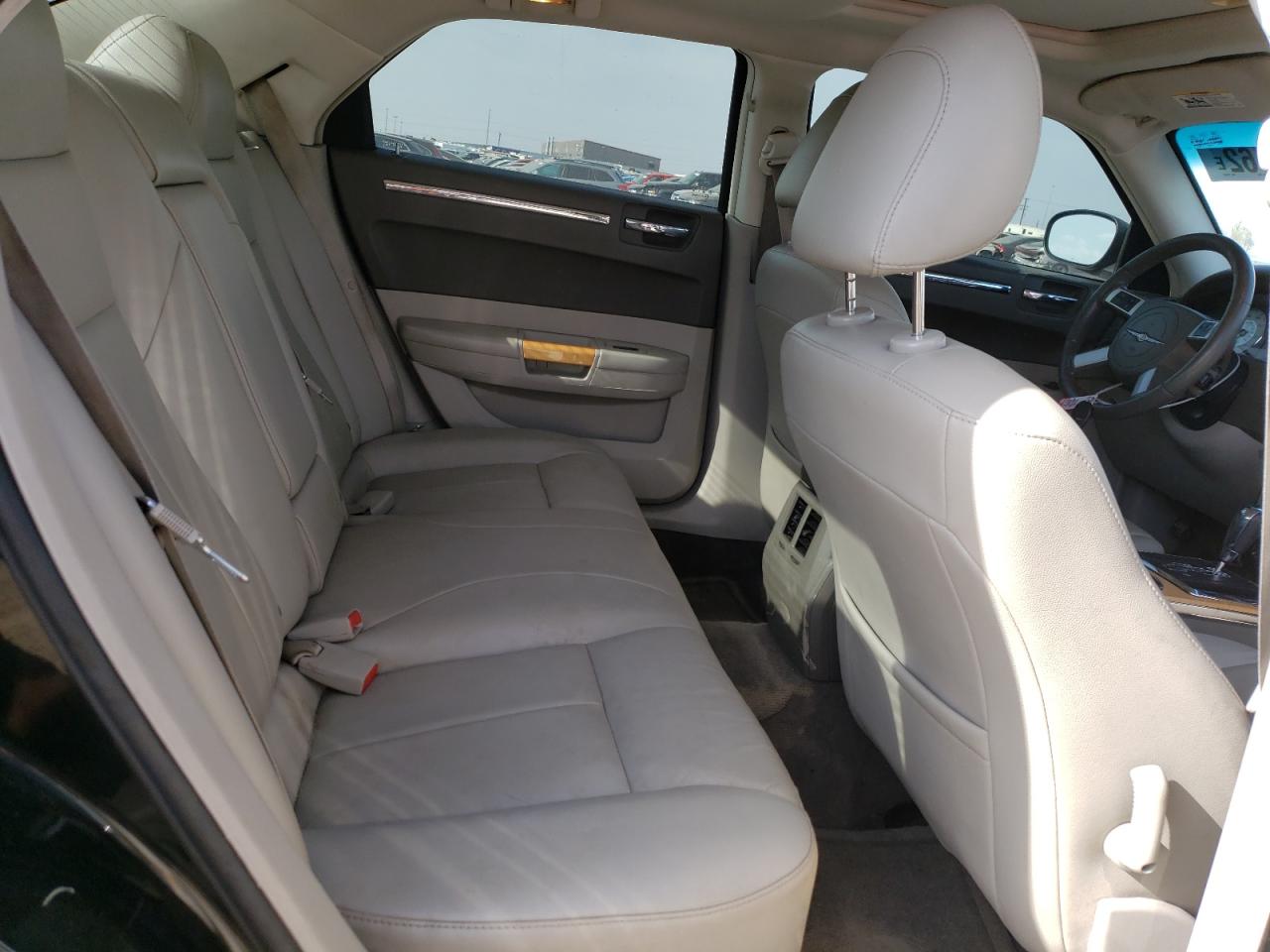 Photo 6 from auction – 2008 CHRYSLER 300 LIMITE with VIN 2C3KA33G08H126063