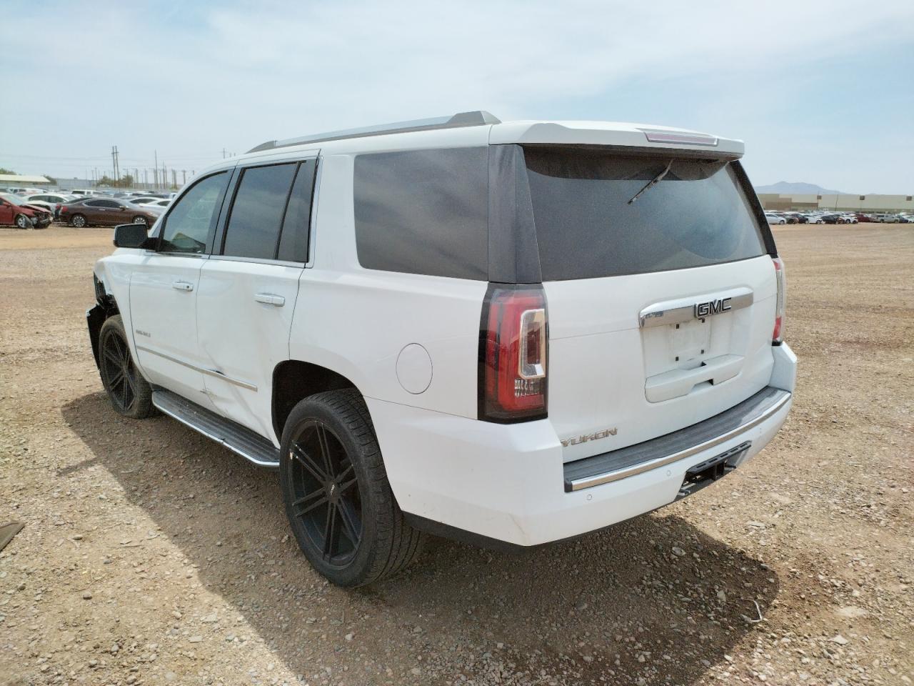 Photo 3 from auction – 2016 GMC YUKON DENA with VIN 1GKS2CKJ6GR460316