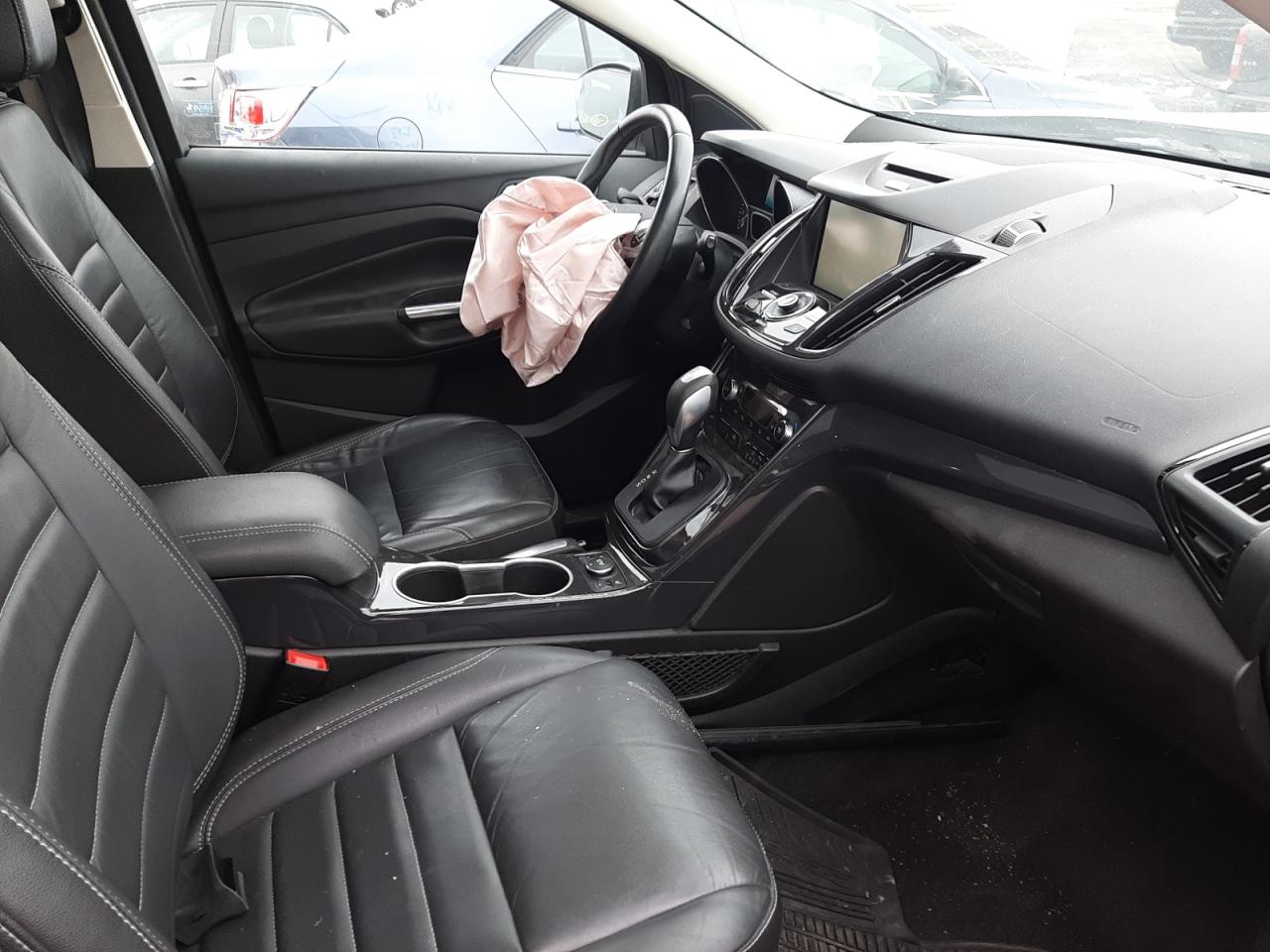 Foto 5 de la subasta – 2015 FORD ESCAPE TIT con VIN 1FMCU9J90FUC45042