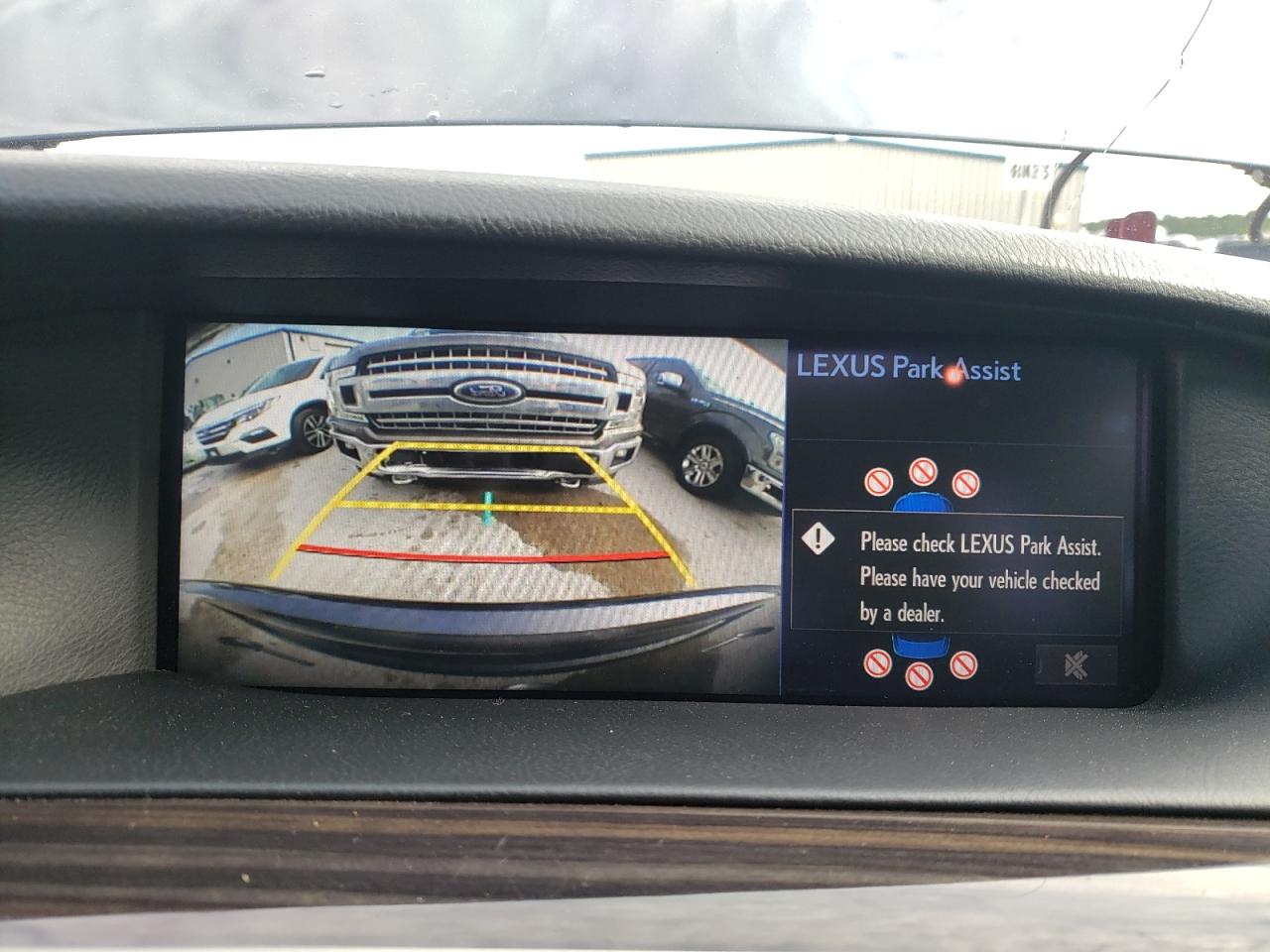 Photo 9 from auction – 2015 LEXUS LS 460L with VIN JTHDL5EF1F5007343