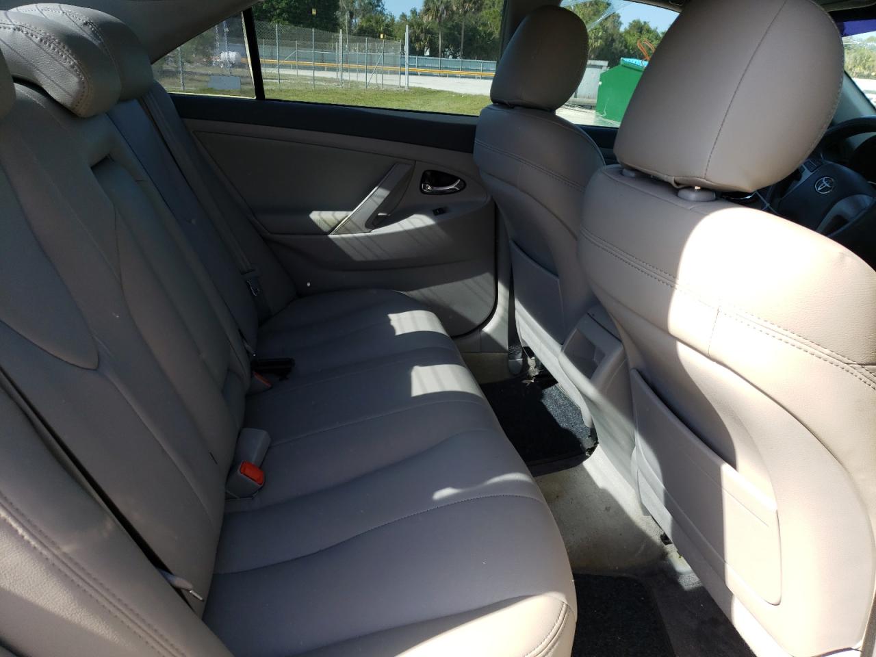 Photo 6 from auction – 2011 TOYOTA CAMRY BASE with VIN 4T1BF3EK0BU212178