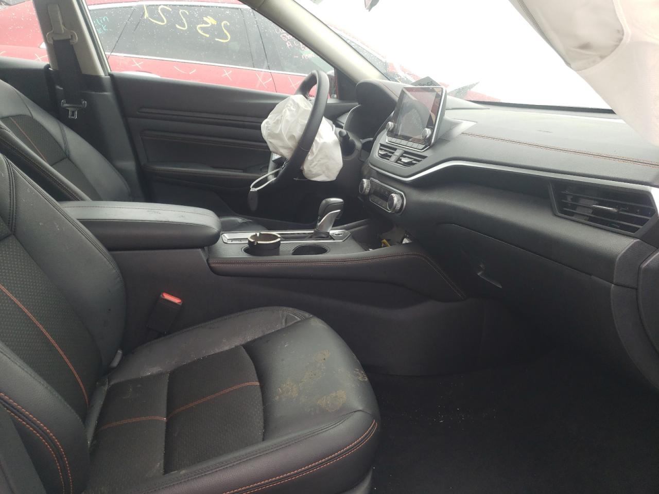 Photo 5 from auction – 2021 NISSAN ALTIMA SR with VIN 1N4BL4CW8MN353950