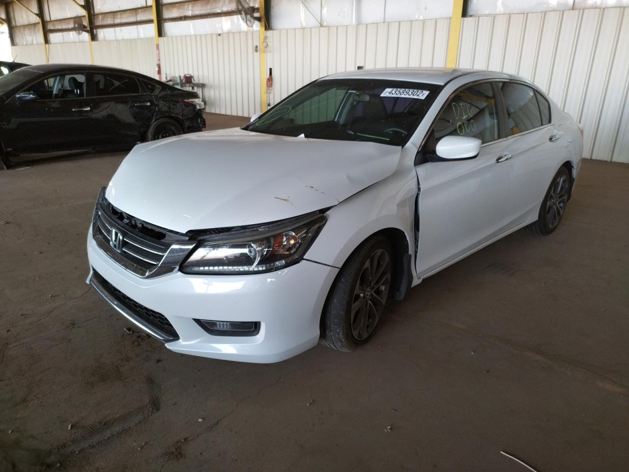 Photo 2 from auction – 2014 HONDA ACCORD SPO with VIN 1HGCR2F53EA093682