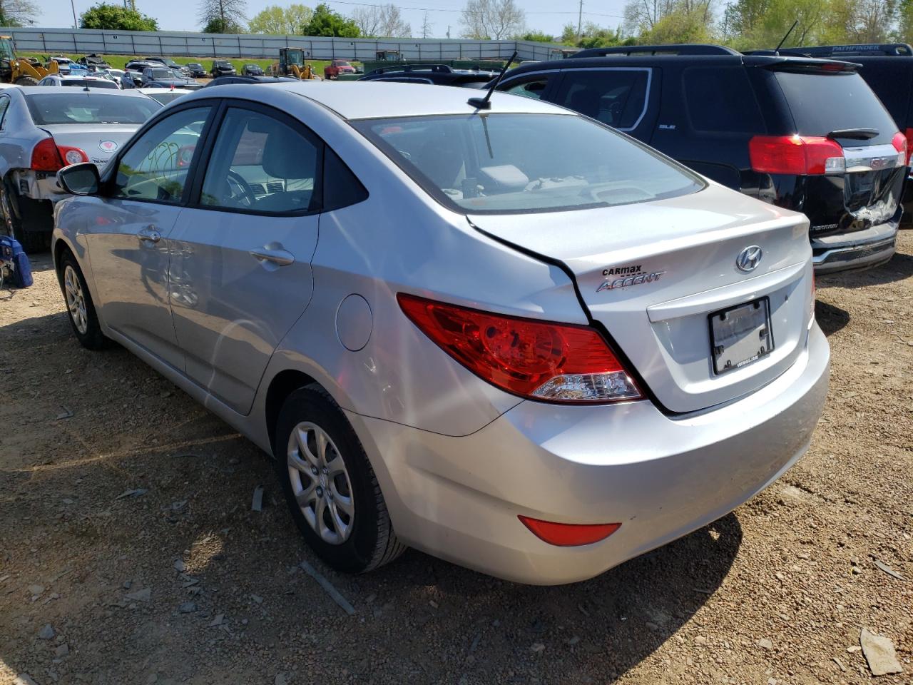 Photo 3 from auction – 2013 HYUNDAI ACCENT GLS with VIN KMHCT4AE3DU553371