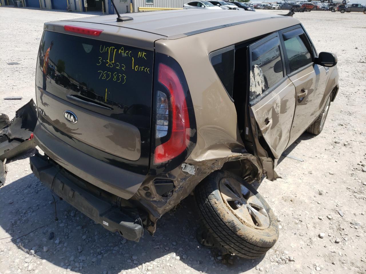 Photo 4 from auction – 2016 KIA SOUL with VIN KNDJN2A25G7306727