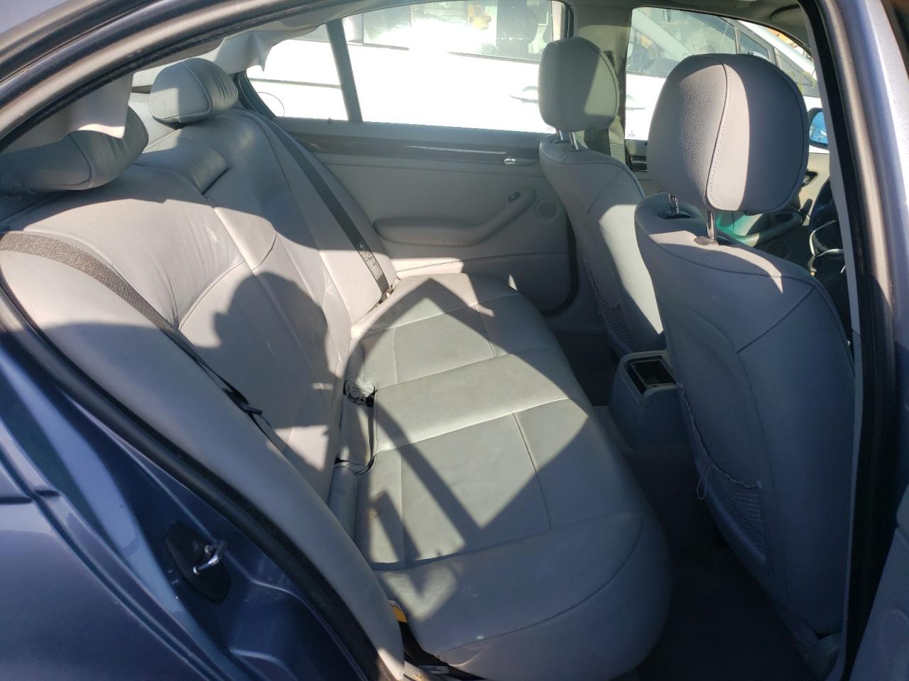 Photo 6 from auction – 2002 BMW 325 I with VIN WBAET37432NJ22040