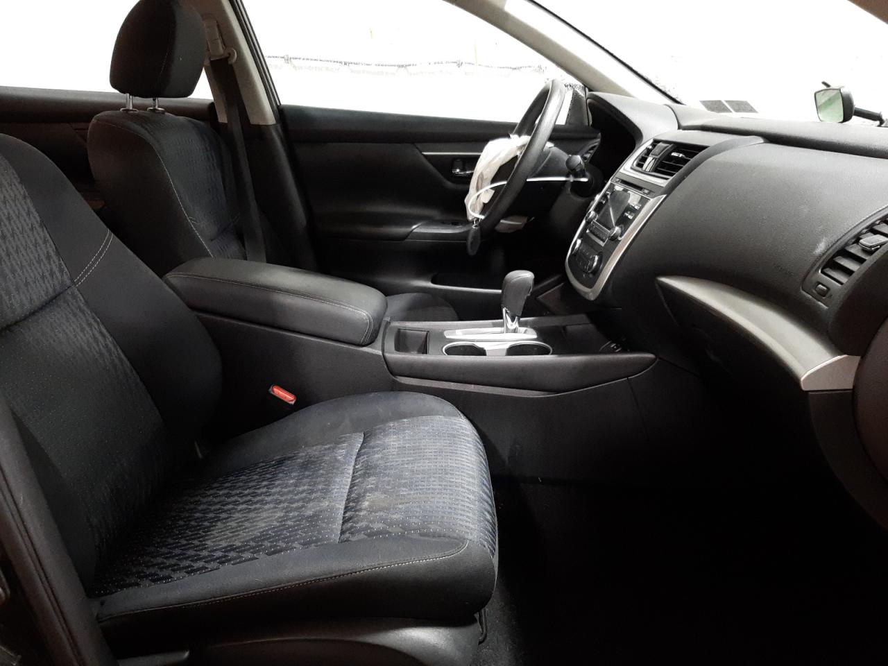Photo 5 from auction – 2016 NISSAN ALTIMA 2.5 with VIN 1N4AL3AP7GN322498