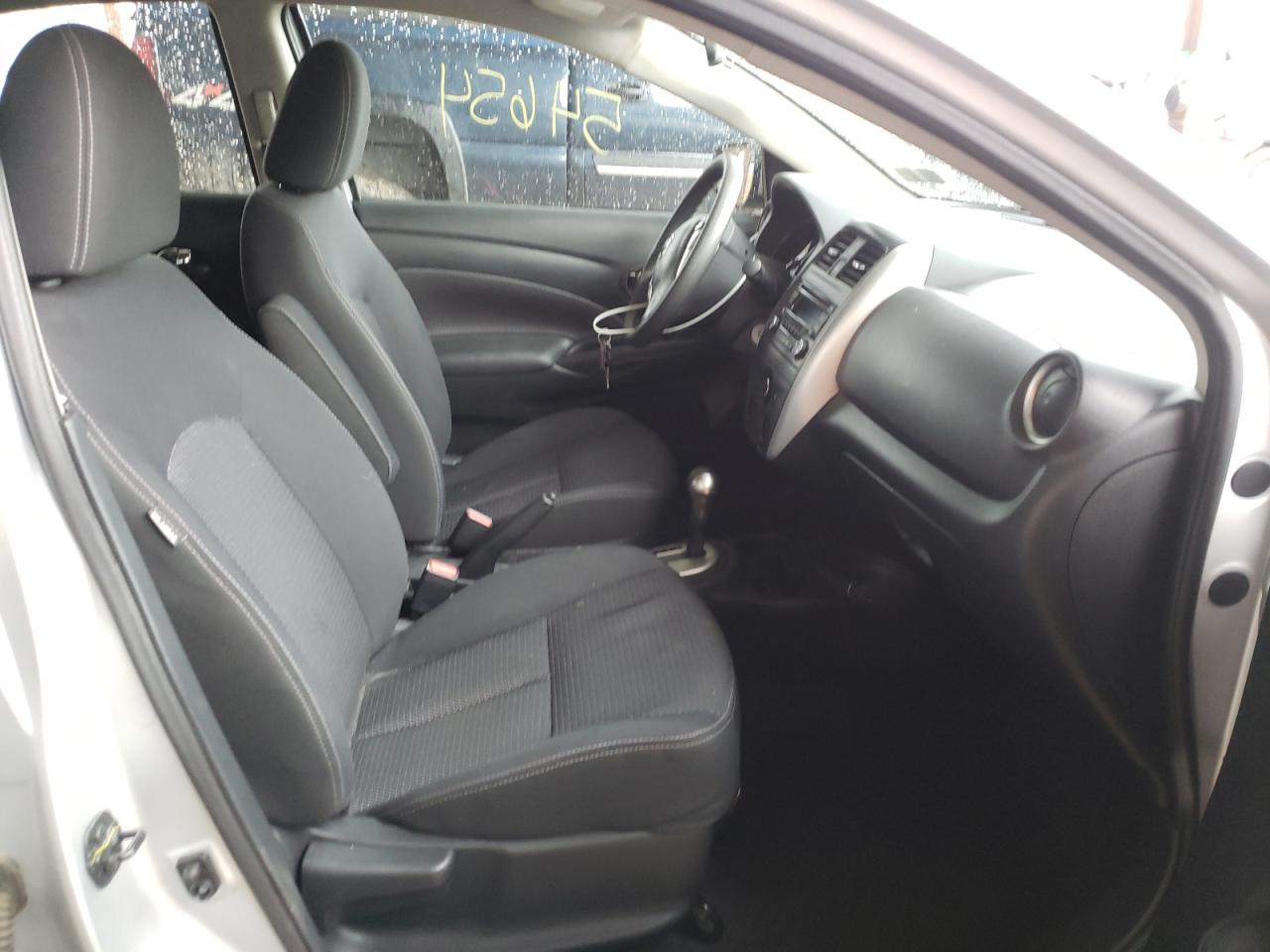 Photo 5 from auction – 2017 NISSAN VERSA S with VIN 3N1CN7AP5HK415714