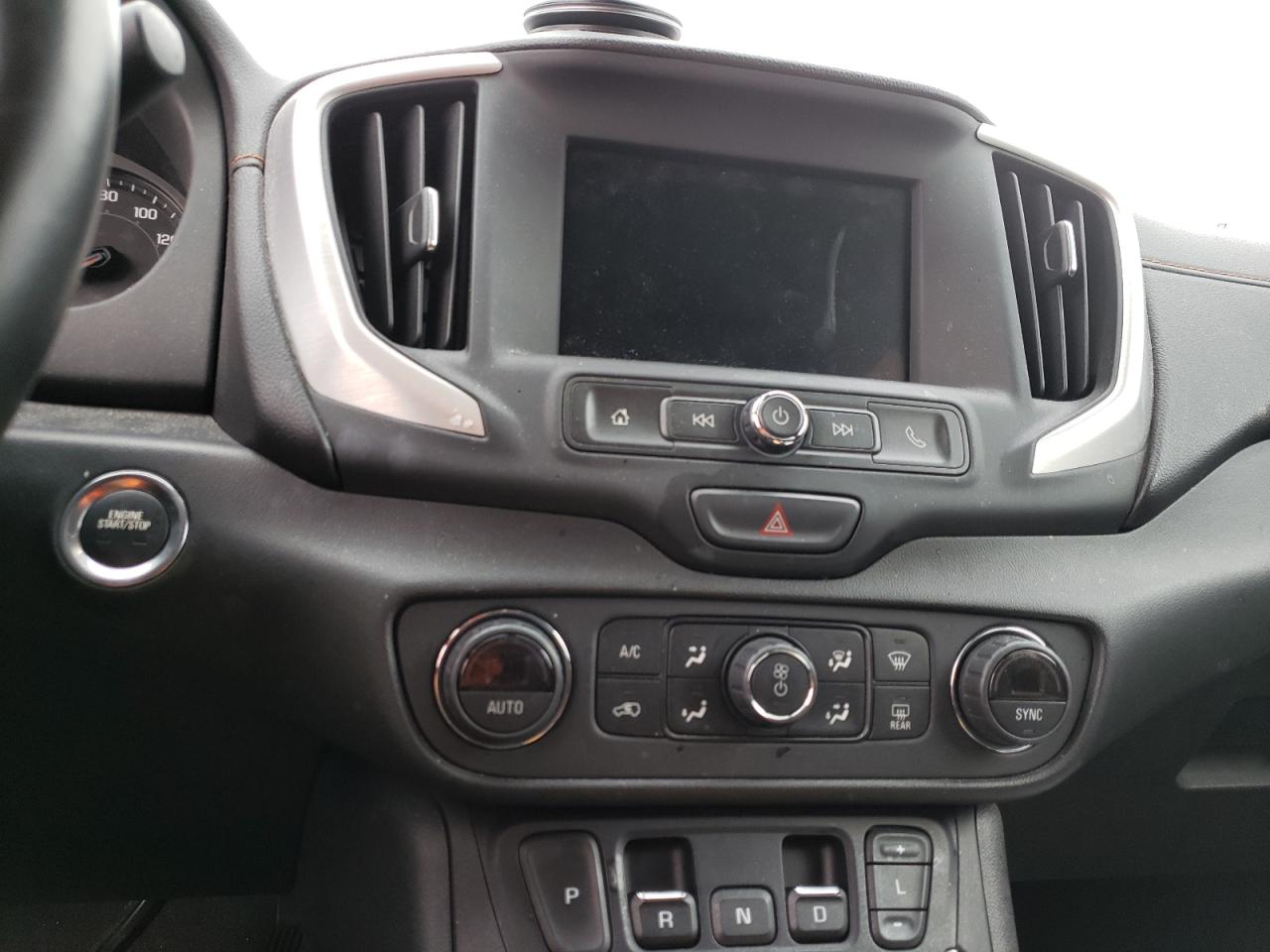 Photo 9 from auction – 2020 GMC TERRAIN SL with VIN 3GKALTEV2LL109217