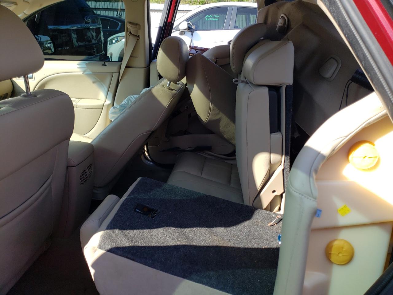 Photo 6 from auction – 2006 FORD FIVE HUNDR with VIN 1FAHP25126G115555