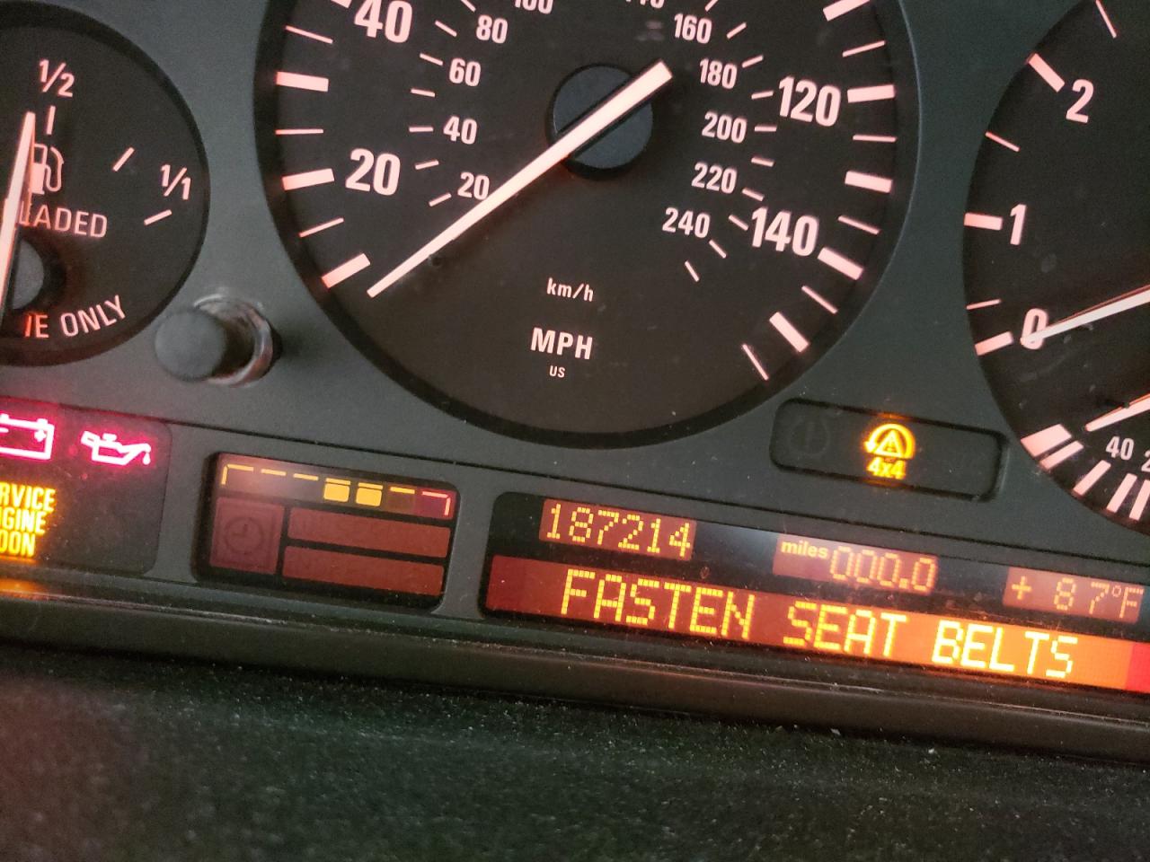 Photo 8 from auction – 2006 BMW X5 3.0I with VIN 5UXFA13546LY37053