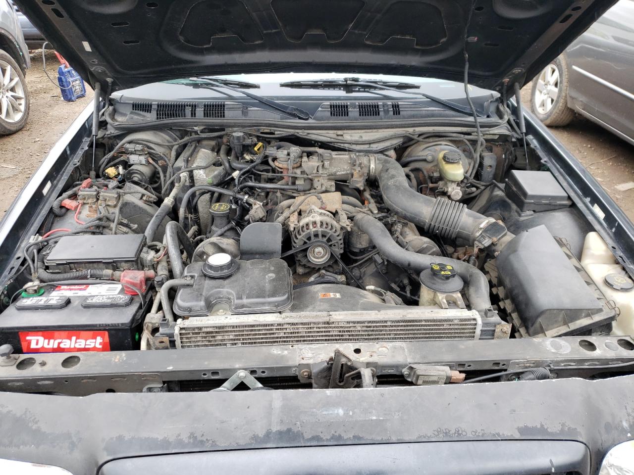Photo 7 from auction – 2003 FORD CROWN VICT with VIN 2FAFP71W23X186539