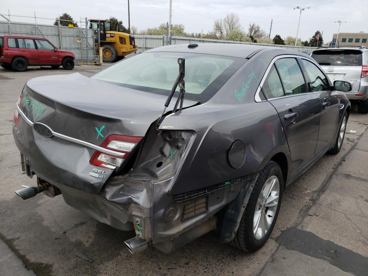 Photo 4 from auction – 2013 FORD TAURUS SEL with VIN 1FAHP2H83DG159795
