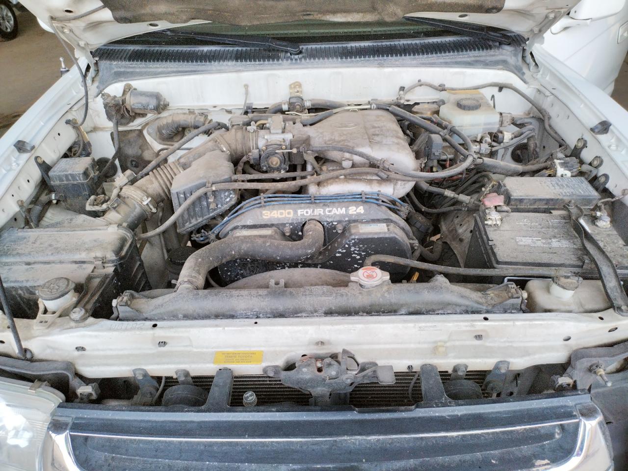 Photo 7 from auction – 2002 TOYOTA 4RUNNER SR with VIN JT3GN86R020257476