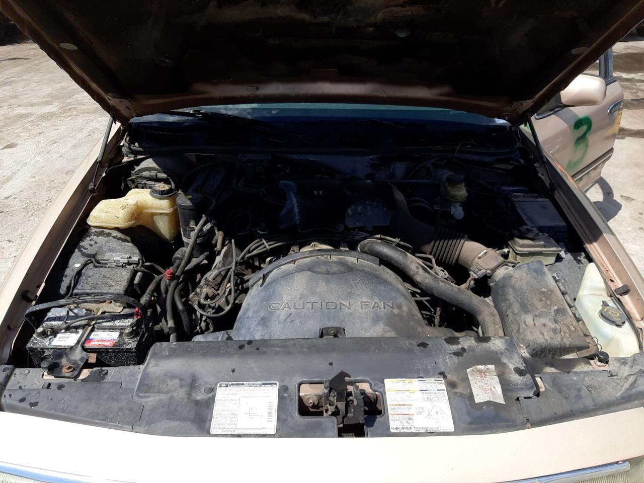 Photo 7 from auction – 1996 FORD CROWN VICT with VIN 2FALP7368TX100182