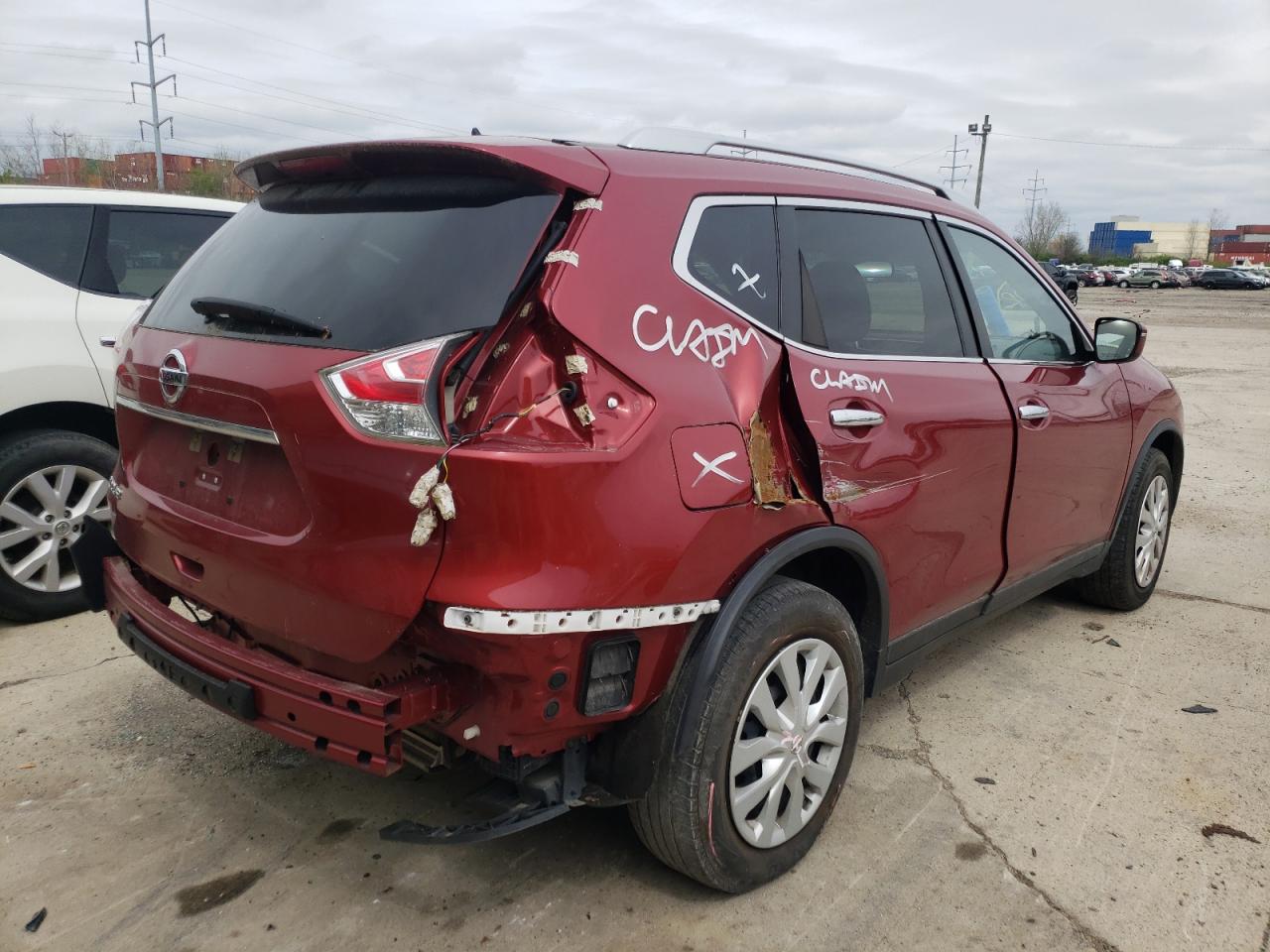 Photo 4 from auction – 2016 NISSAN ROGUE S with VIN KNMAT2MT7GP606411