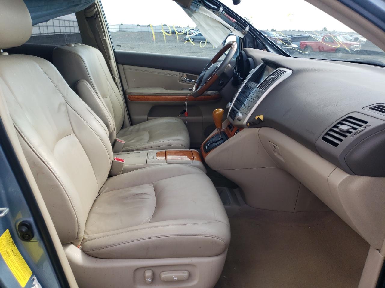 Photo 5 from auction – 2005 LEXUS RX 330 with VIN 2T2HA31U35C071981