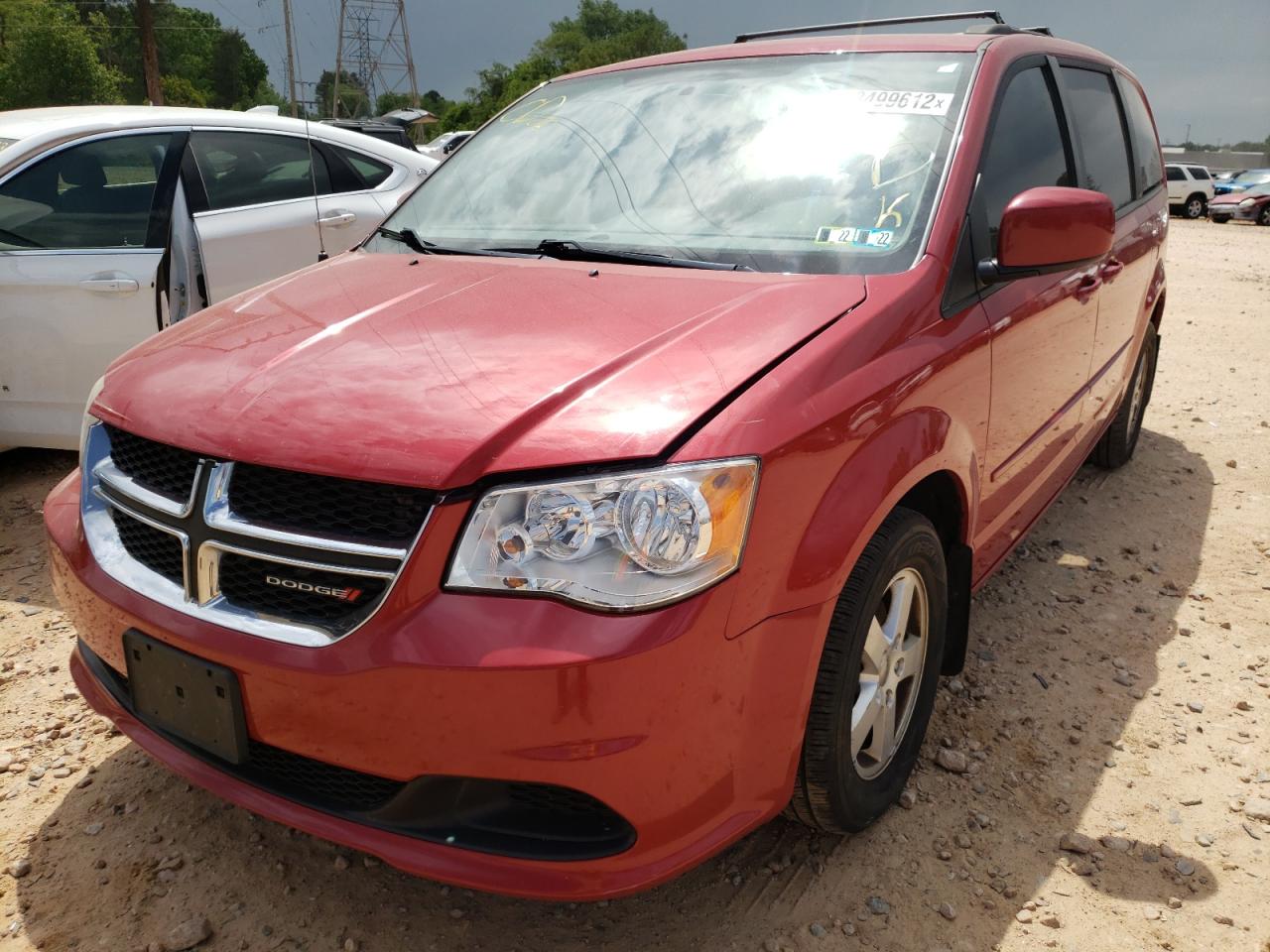 Photo 2 from auction – 2012 DODGE GRAND CARA with VIN 2C4RDGCG2CR298879