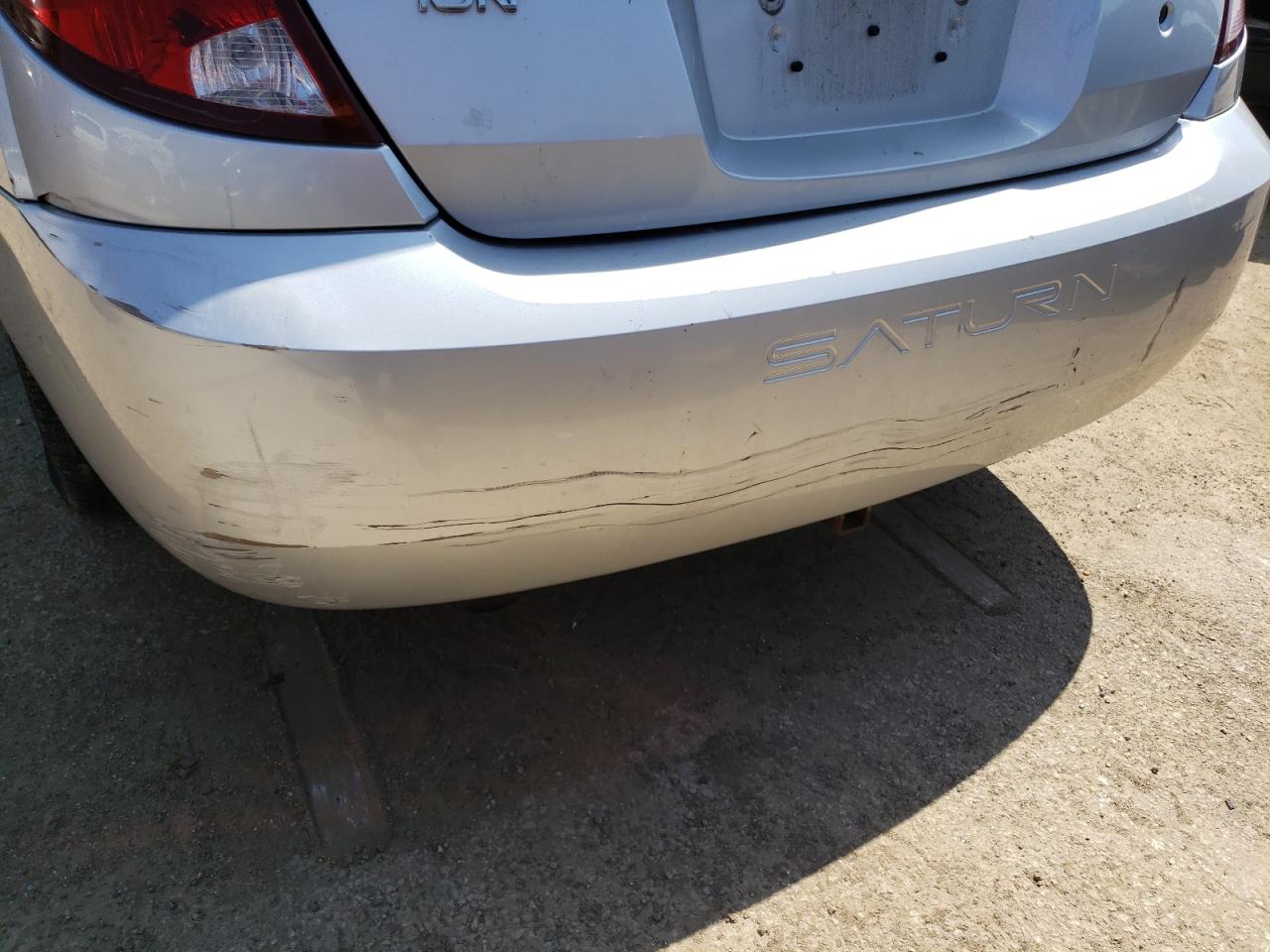 Photo 9 from auction – 2004 SATURN ION LEVEL with VIN 1G8AL52F44Z170772