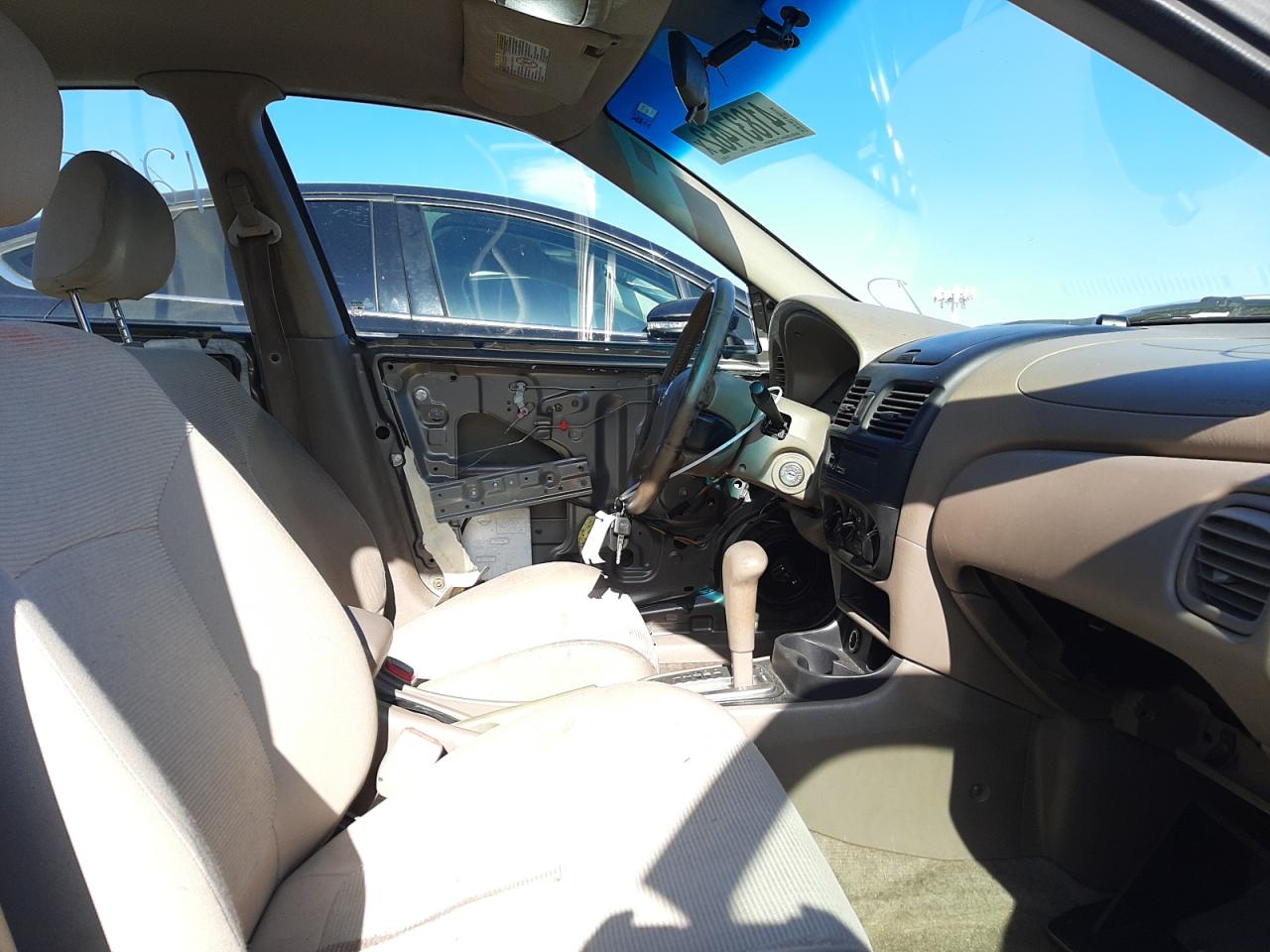 Photo 5 from auction – 2004 NISSAN SENTRA 1.8 with VIN 3N1CB51D44L880122