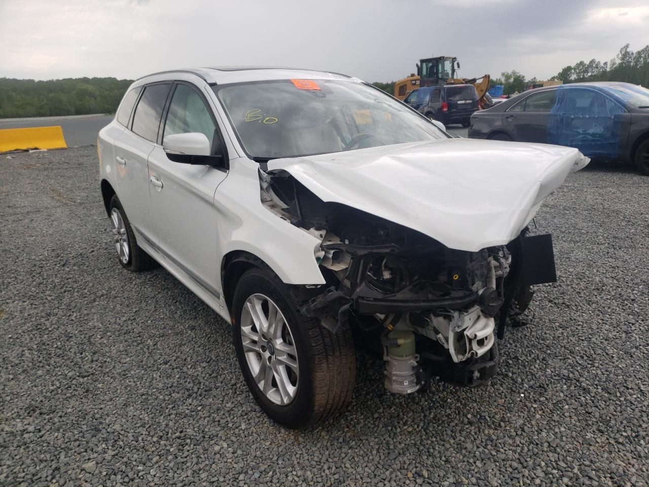 VOLVO XC60 T5 PR 2016 with VIN YV440MDK5G2781727 - Photo from auction