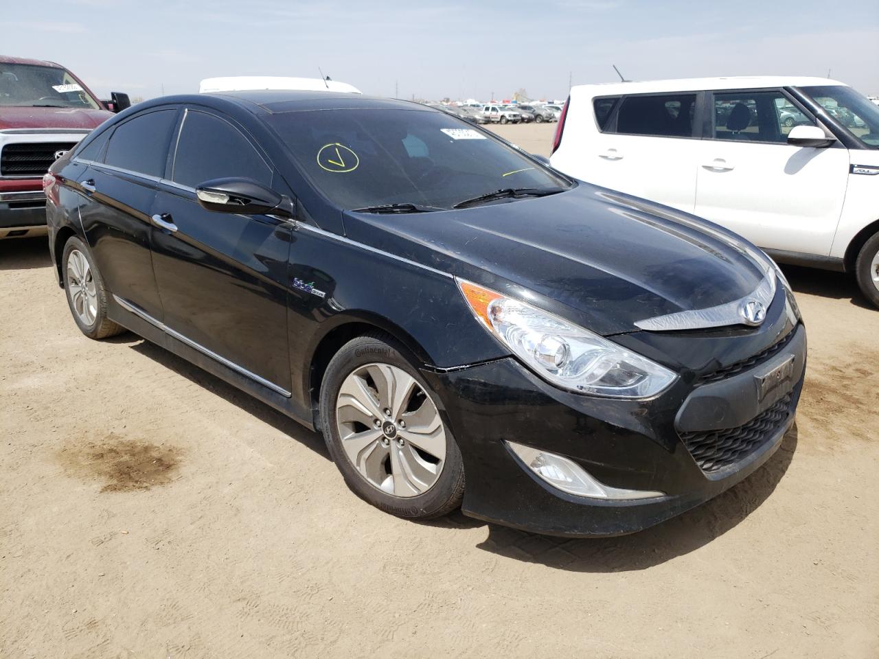 Photo 1 from auction – 2013 HYUNDAI SONATA HYB with VIN KMHEC4A45DA051107