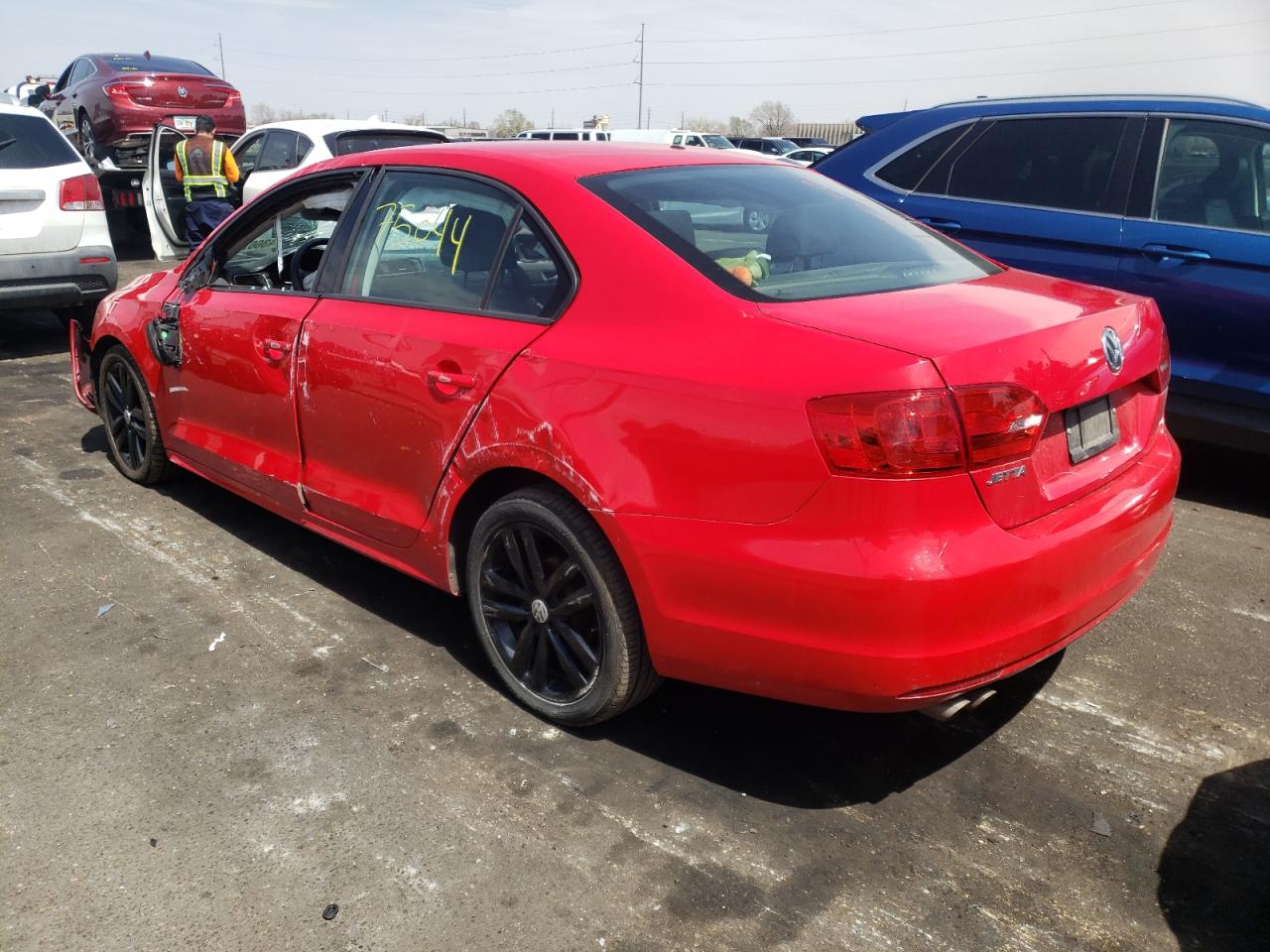Photo 3 from auction – 2013 VOLKSWAGEN JETTA BASE with VIN 3VW2K7AJ9DM290354