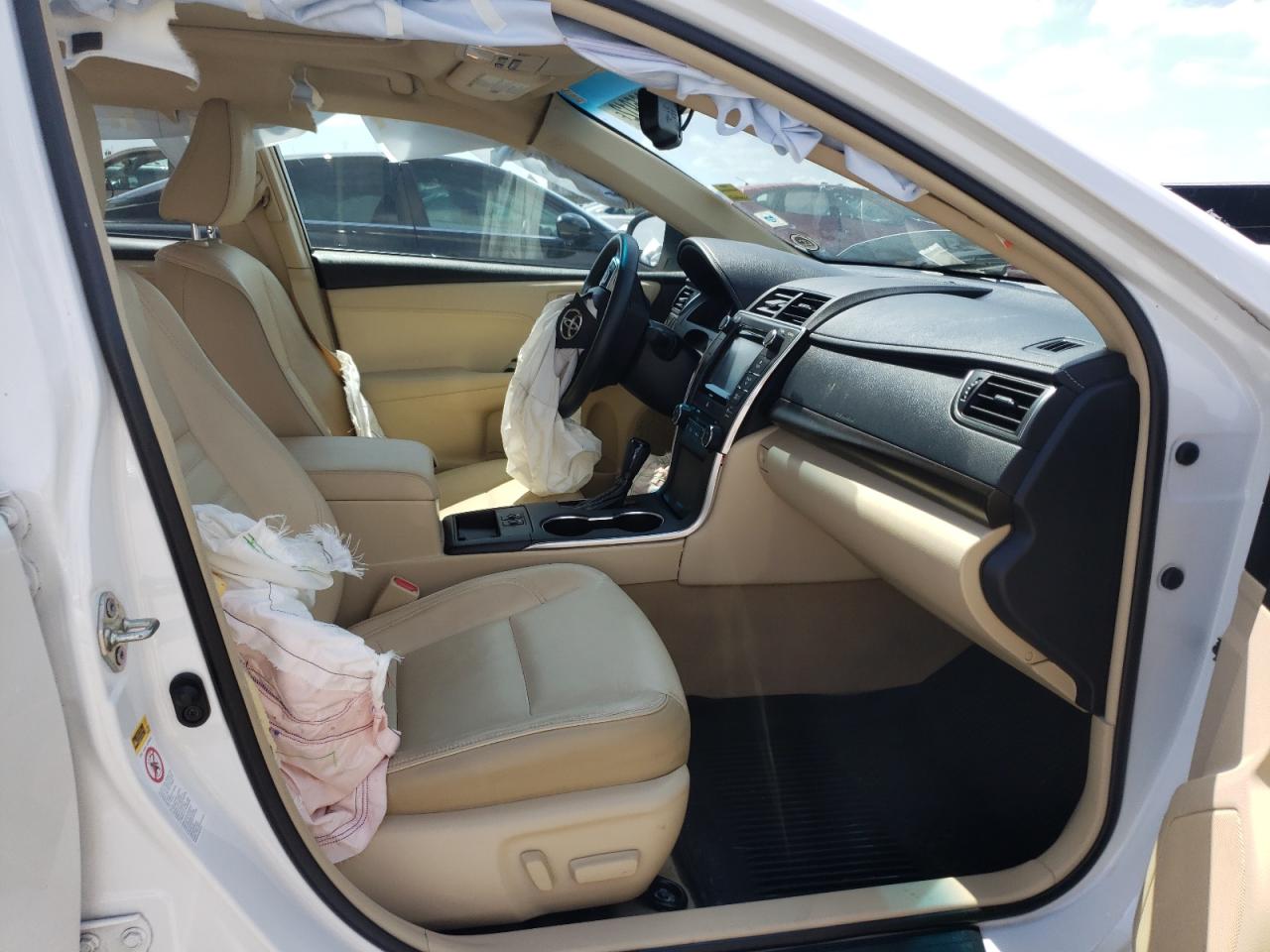 Photo 5 from auction – 2017 TOYOTA CAMRY LE with VIN 4T1BF1FK4HU792367