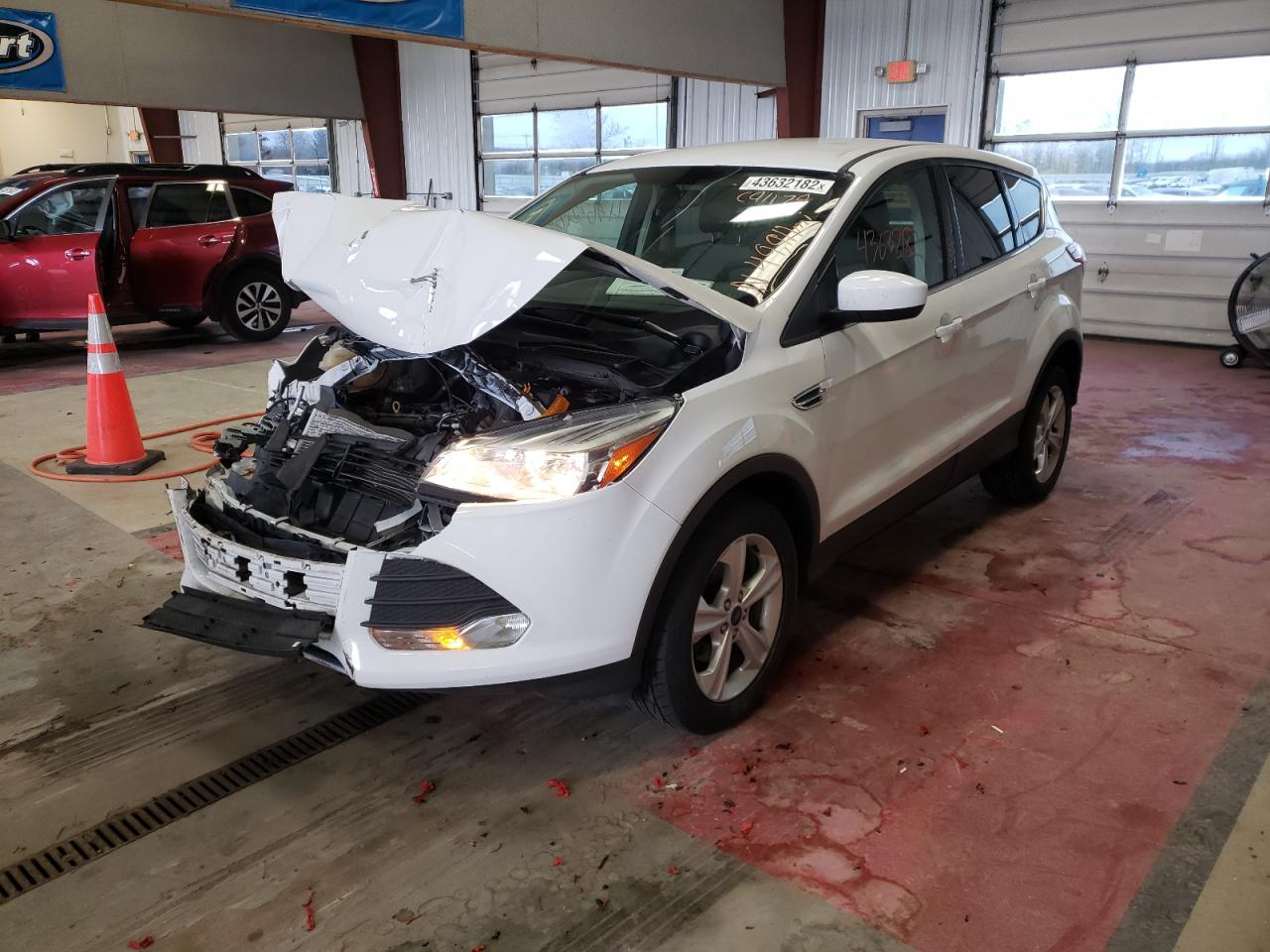 Photo 2 from auction – 2016 FORD ESCAPE SE with VIN 1FMCU0G70GUC91179