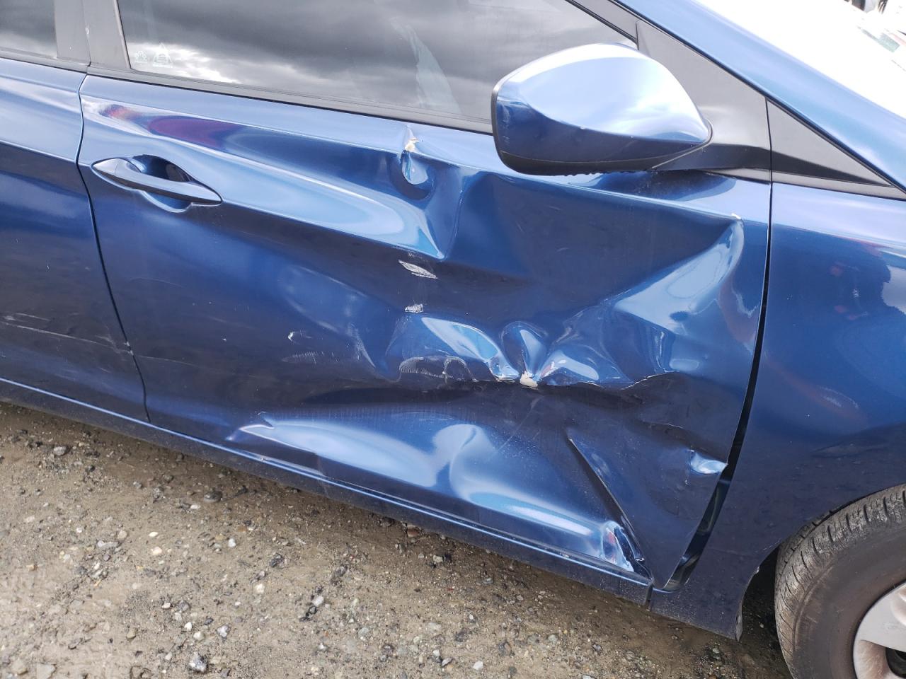 Photo 9 from auction – 2016 HYUNDAI ELANTRA SE with VIN 5NPDH4AE5GH730723