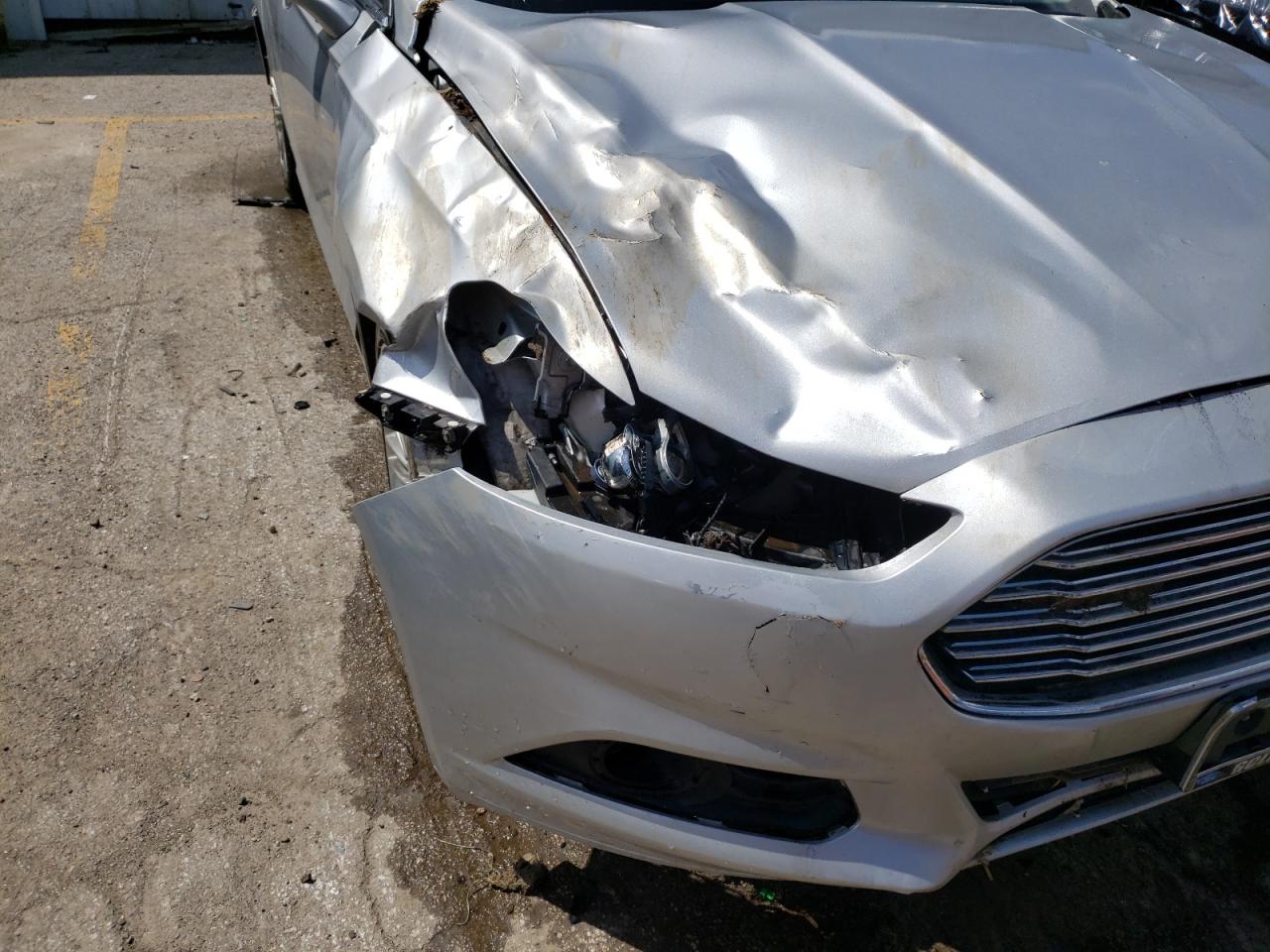 Photo 9 from auction – 2016 FORD FUSION SE with VIN 3FA6P0H95GR353794