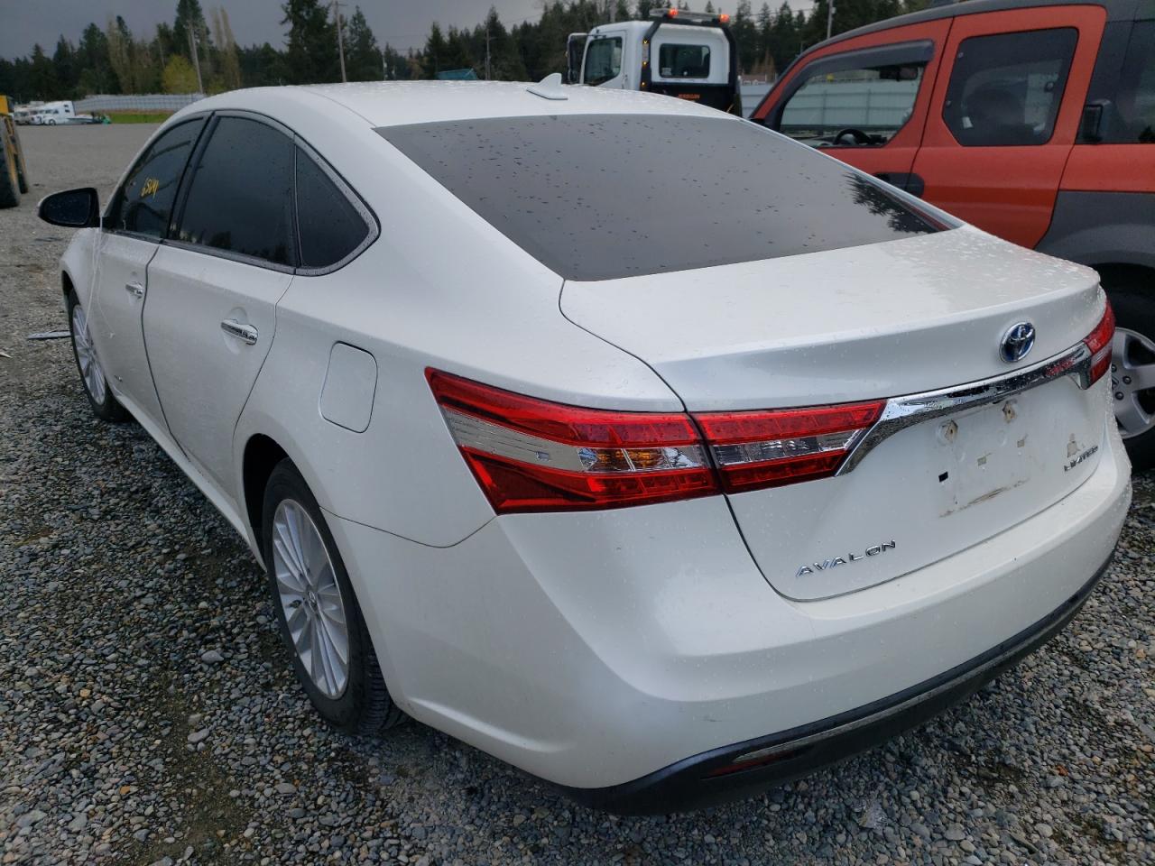 Photo 3 from auction – 2015 TOYOTA AVALON HYB with VIN 4T1BD1EB1FU044809