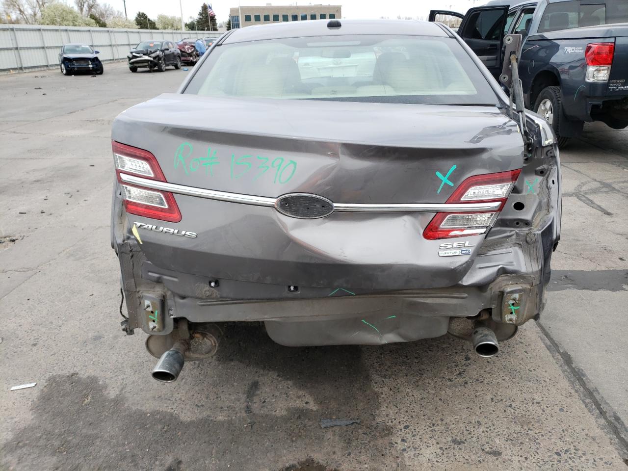 Photo 9 from auction – 2013 FORD TAURUS SEL with VIN 1FAHP2H83DG159795