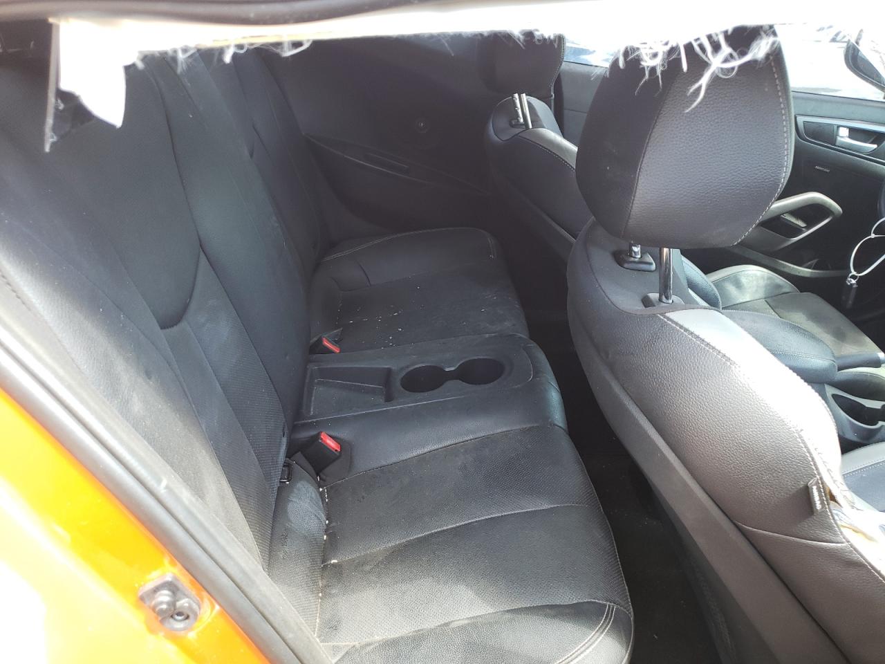 Photo 6 from auction – 2016 HYUNDAI VELOSTER T with VIN KMHTC6AE6GU281642
