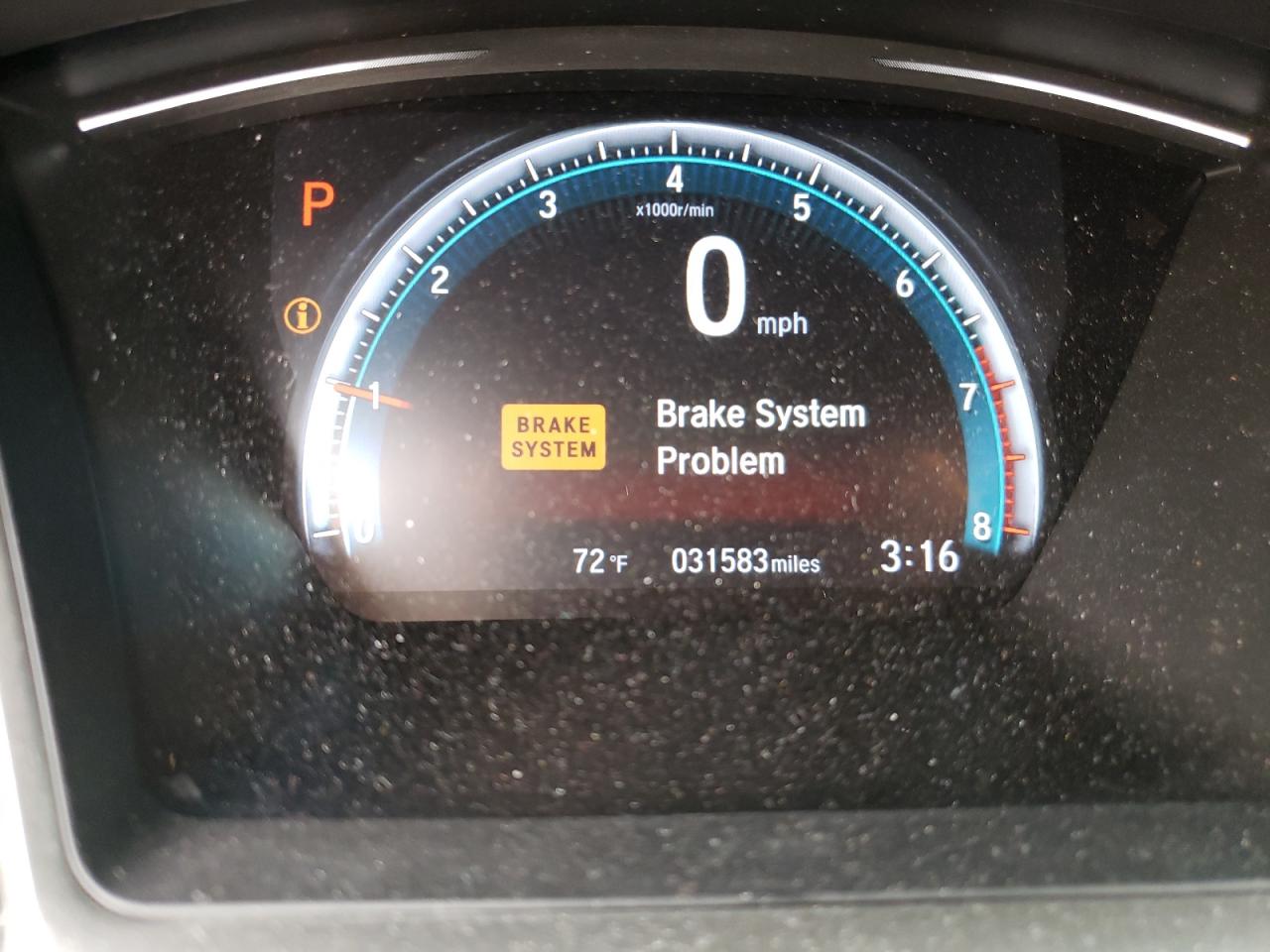 Photo 8 from auction – 2018 HONDA CIVIC EX with VIN 2HGFC2F75JH571693