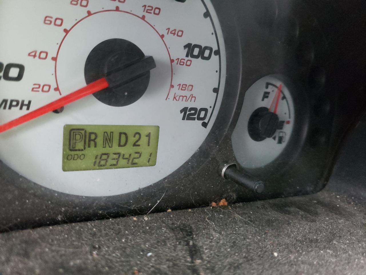 Photo 8 from auction – 2001 FORD ESCAPE XLT with VIN 1FMYU041X1KB82091
