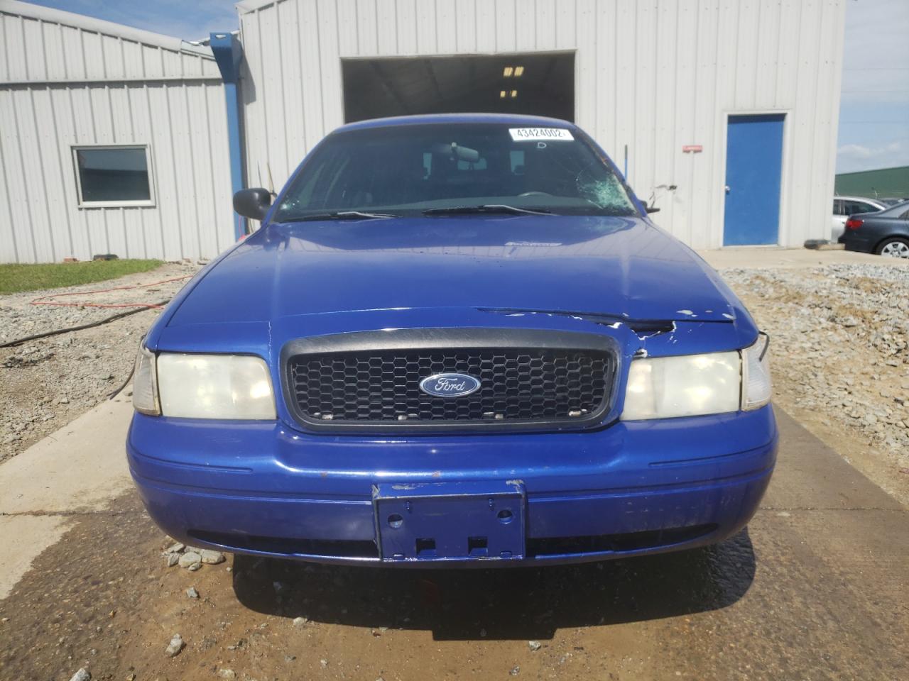Photo 9 from auction – 2007 FORD CROWN VICT with VIN 2FAFP71W37X159162