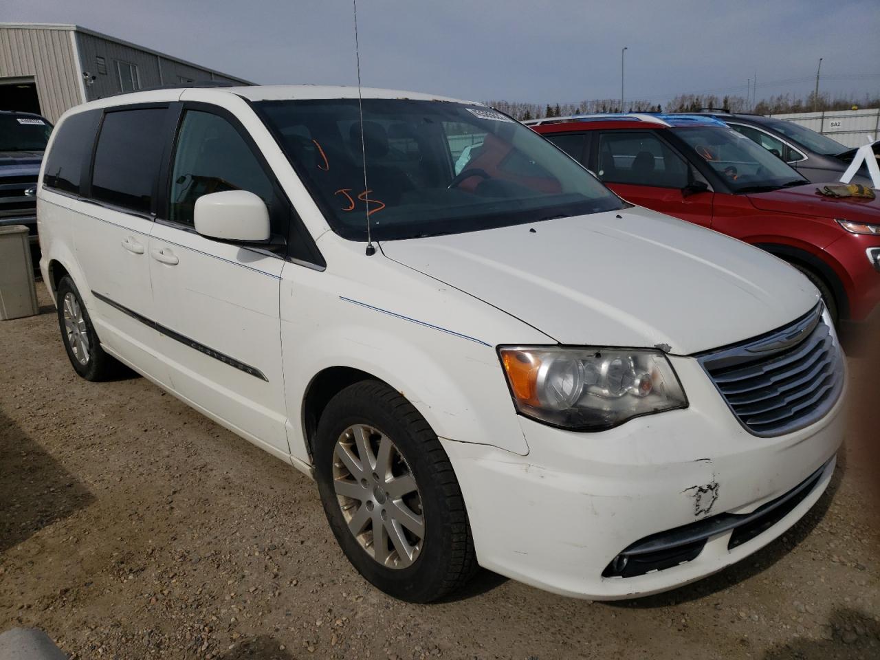 CHRYSLER TOWN & COU 2013 with VIN 2C4RC1BG3DR670846 - Photo from auction