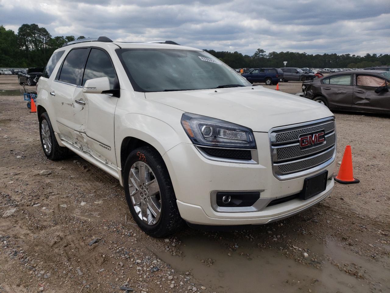 GMC ACADIA DEN 2013 with VIN 1GKKRTKD4DJ221489 - Photo from auction