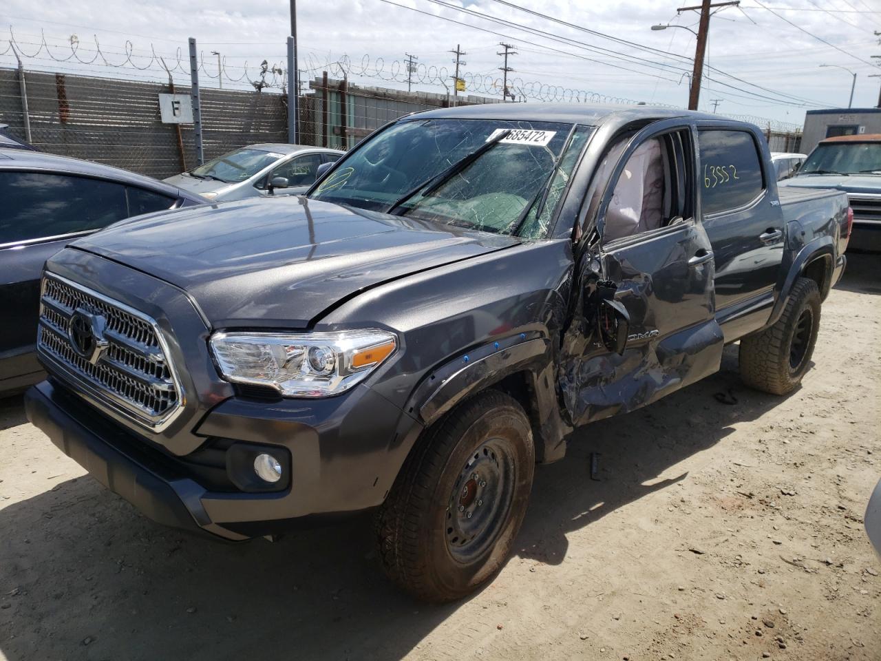 Photo 2 from auction – 2017 TOYOTA TACOMA DOU with VIN 3TMAZ5CN6HM040722