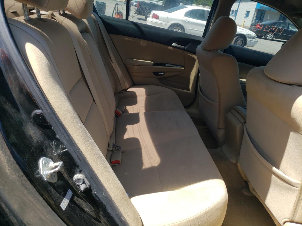Photo 6 from auction – 2011 HONDA ACCORD LXP with VIN 1HGCP2F43BA075286