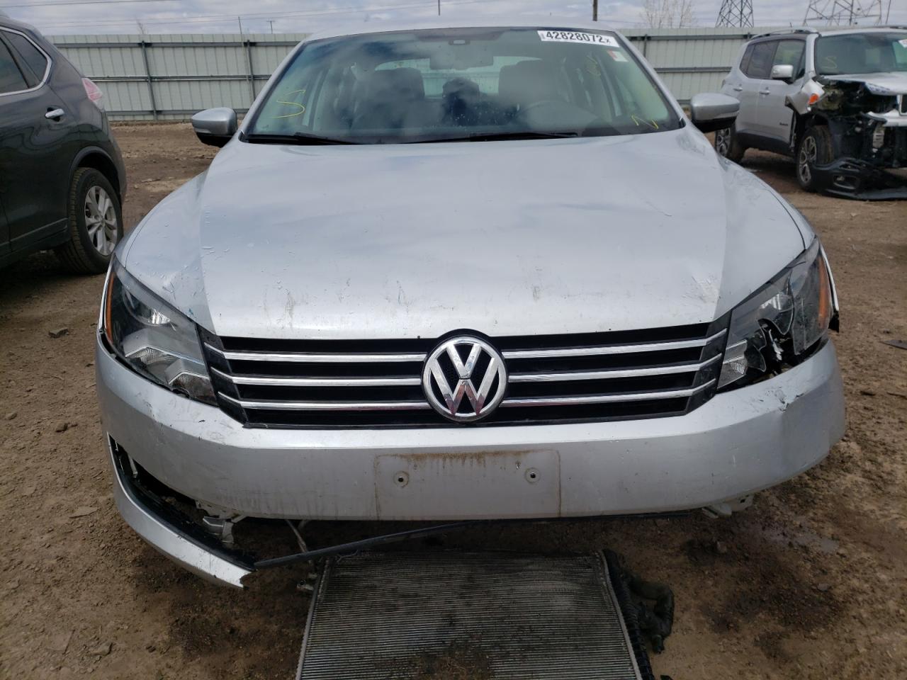 Photo 9 from auction – 2014 VOLKSWAGEN PASSAT SE with VIN 1VWBS7A31EC112622