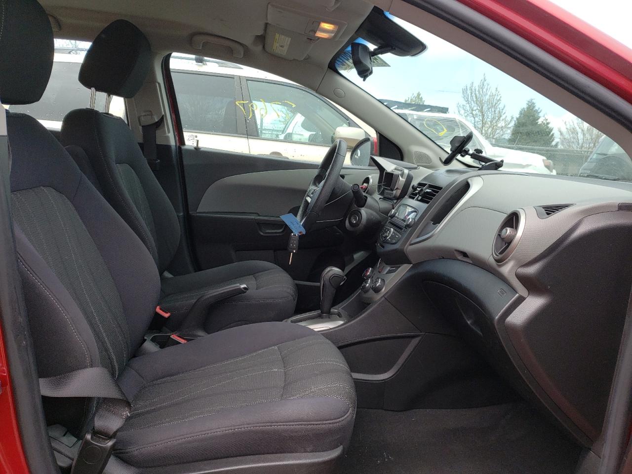 Photo 5 from auction – 2013 CHEVROLET SONIC LT with VIN 1G1JC5SG0D4127678