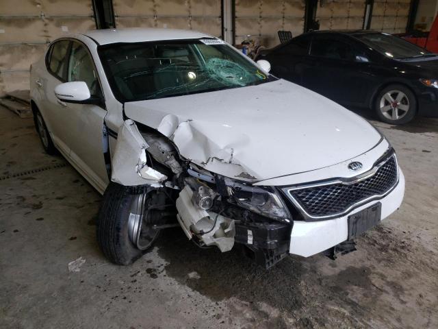 KIA OPTIMA LX 2015 with VIN 5XXGM4A70FG381104 - Photo from auction