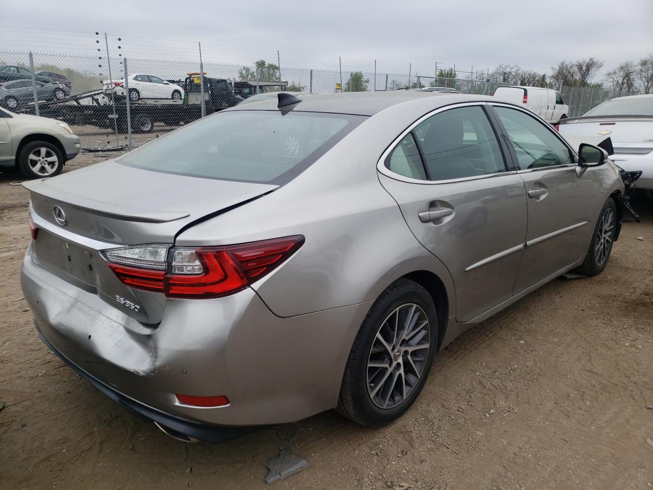 Photo 4 from auction – 2017 LEXUS ES 350 with VIN 58ABK1GG0HU069811