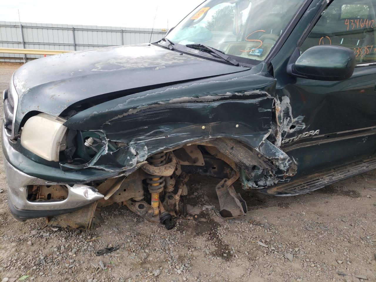 Photo 9 from auction – 2000 TOYOTA TUNDRA ACC with VIN 5TBBT4811YS103157