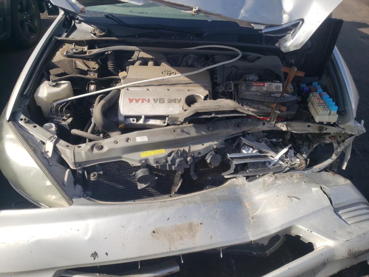 Photo 7 from auction – 2005 TOYOTA CAMRY LE with VIN 4T1BF32K95U094303