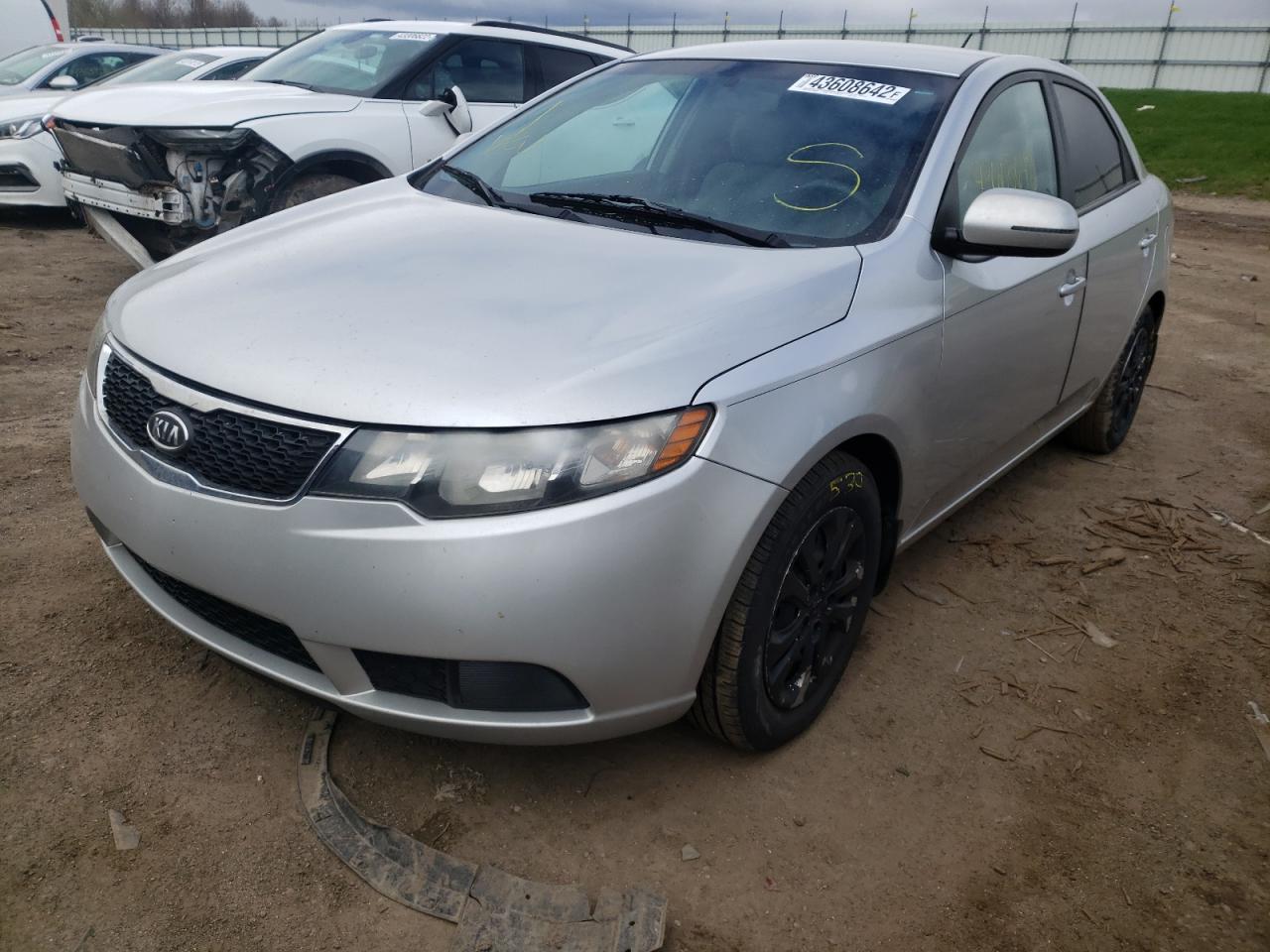 Photo 2 from auction – 2012 KIA FORTE EX with VIN KNAFU4A28C5631184